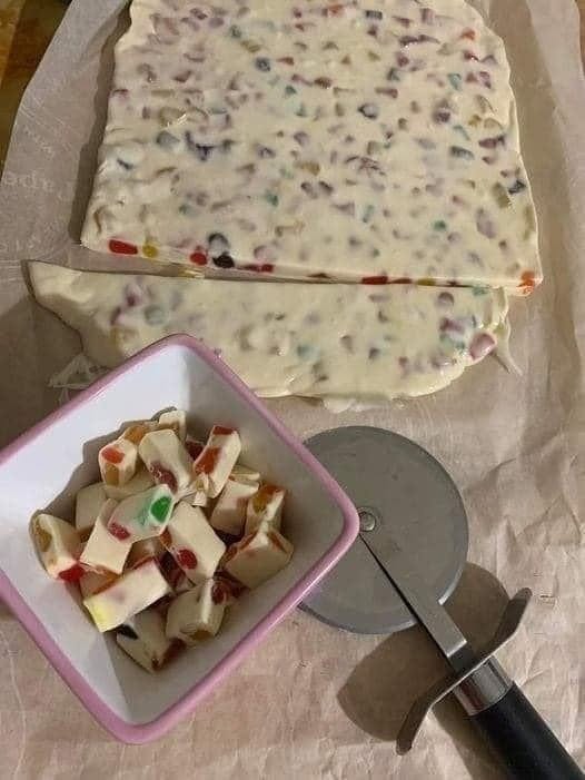 Měkké a chutné nugátové tyčinky ze čtyř ingrediencí