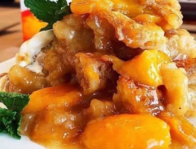 Recept na broskvový cobbler Crown Royal